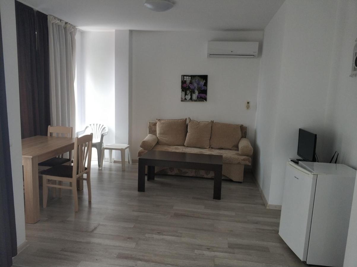 Zoleks Apartment Burgas Stad Buitenkant foto